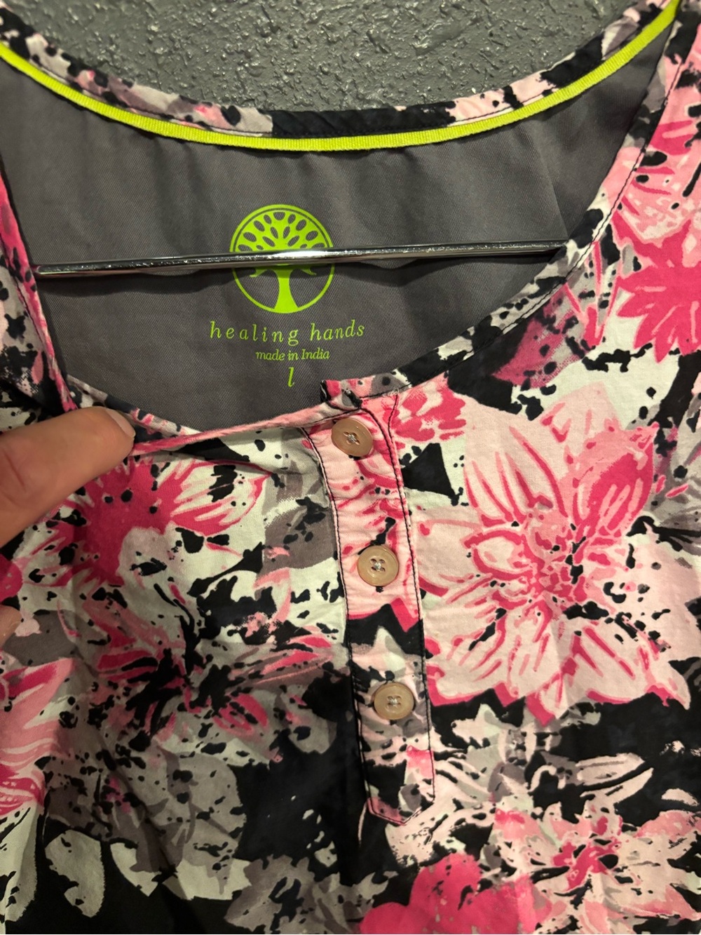 Ladies Healing Hands Floral Scrub Top - Picture 5 of 5